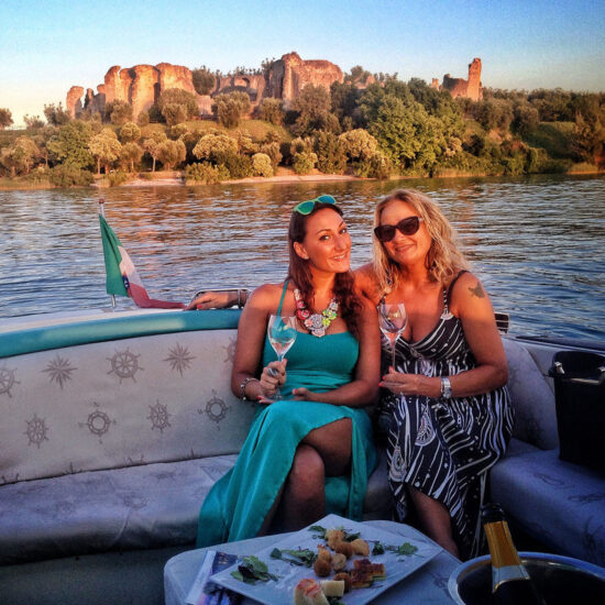 Sunset Boat Tour with aperitif