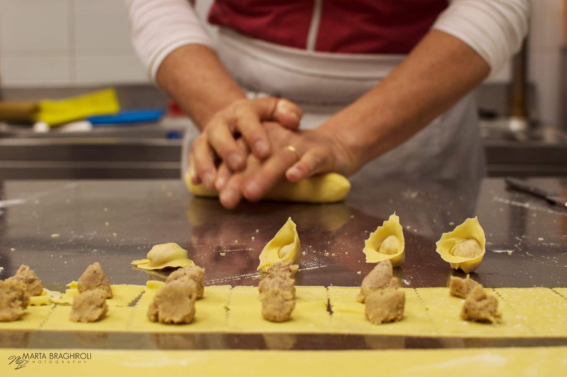 cooking class experience - tortellini Borghetto - Garda E-motion